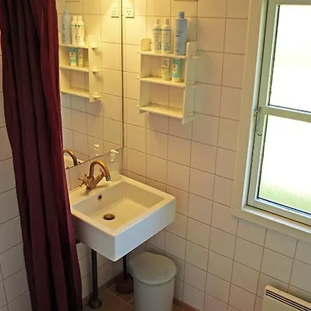 Cozy Only About 200 Metres From The Water Spodsbjerg