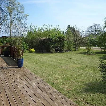 펜션 Cozy Only About 200 Metres From The Water *